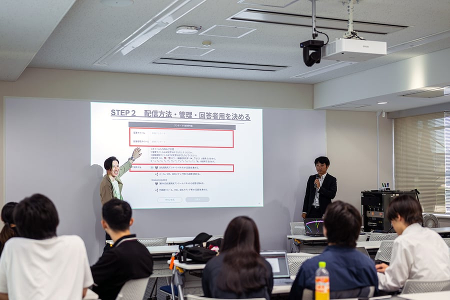 二松学舎大学 ゼミ風景②