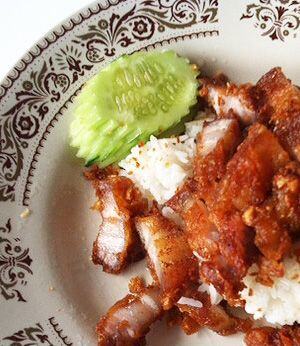 タイ人は揚げ物大好き!1